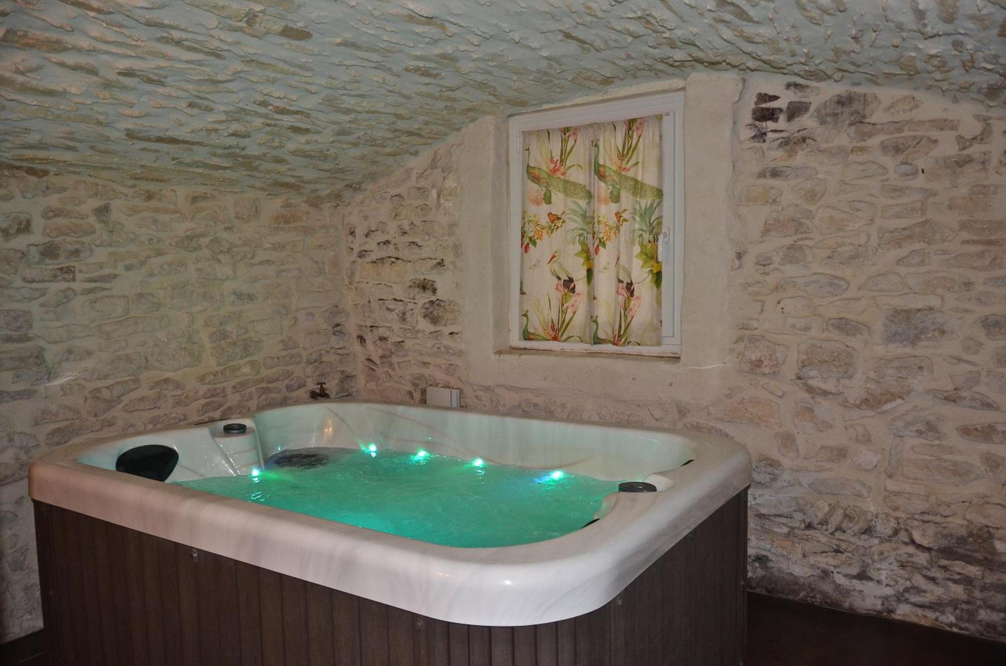 Bed & Breakfast Locus Amoenus Lirac